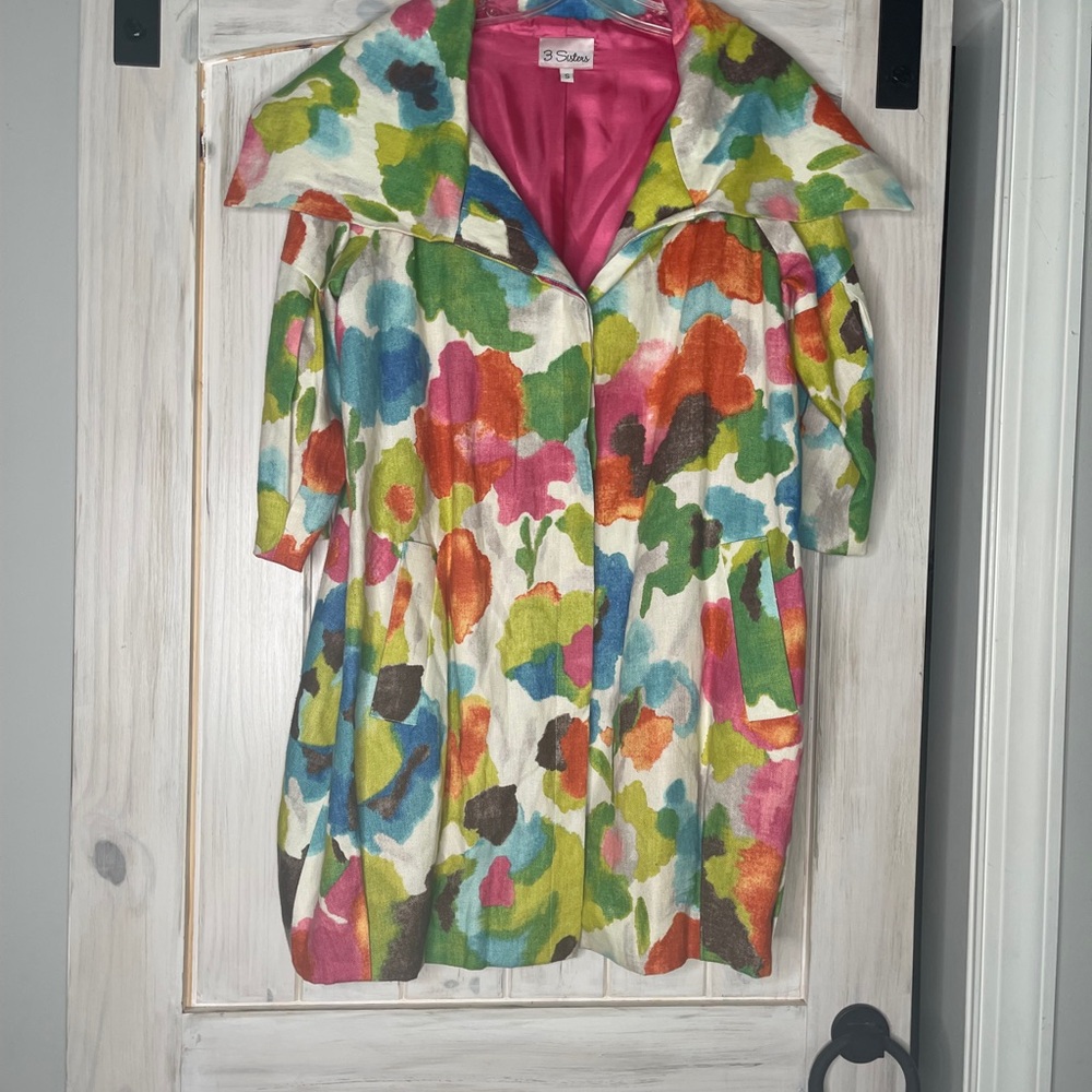 3 Sisters Abstract Floral Linen Swing Coat- small but can fit M/L too